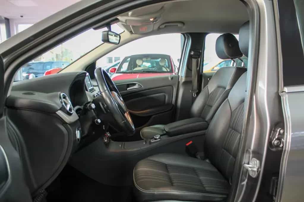 Mercedes-Benz B 200 Automatik Navi Teilleder TÜV Neu 2.Hand 08/2014-photo-8