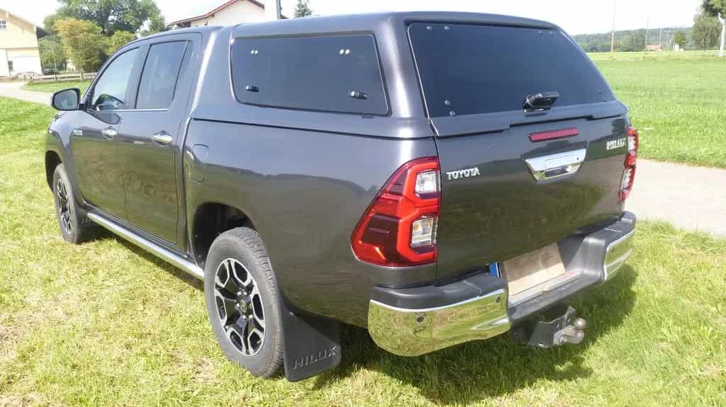 Toyota Hilux 09/2021-photo-1