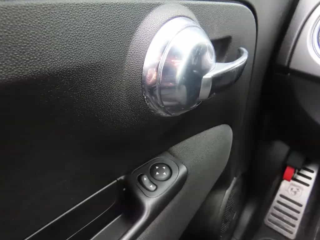 Abarth 595 Pista Sportsitze Sport-Abgasanlage Klima 10/2020-photo-11