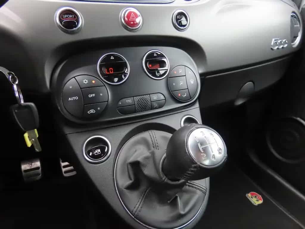 Abarth 595 Pista Sportsitze Sport-Abgasanlage Klima 10/2020-photo-16
