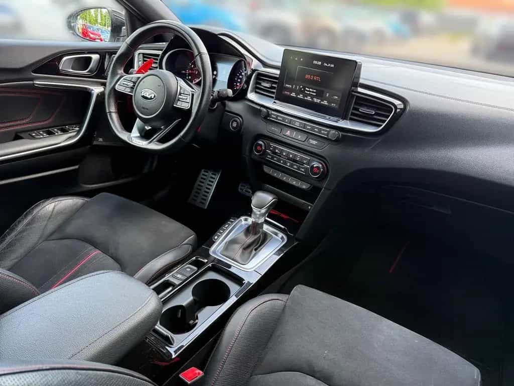 Kia pro cee'd / ProCeed ProCeed 1.6 T-GDI GT Automatik Panorama LED DAB 05/2019-photo-13