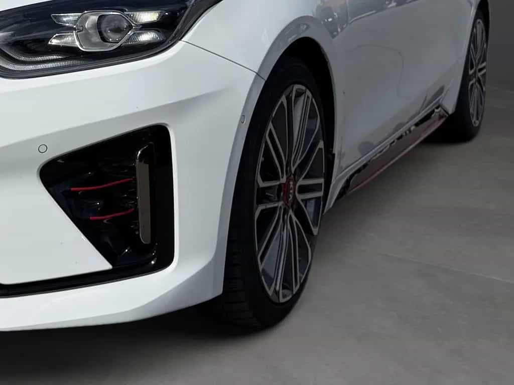 Kia pro cee'd / ProCeed ProCeed 1.6 T-GDI GT Automatik Panorama LED DAB 05/2019-photo-7