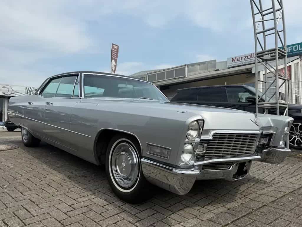 Cadillac Deville Sedan 7.7L/Klima/Leder/Automatik 03/1968-photo-0
