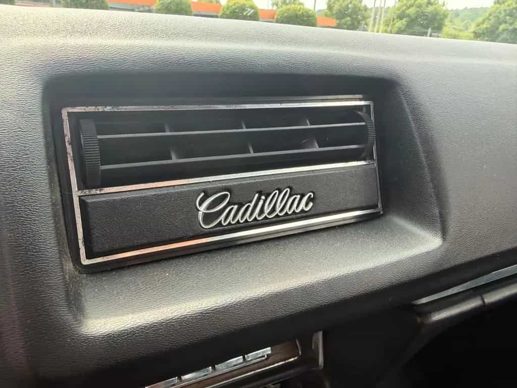 Cadillac Deville Sedan 7.7L/Klima/Leder/Automatik 03/1968-photo-28