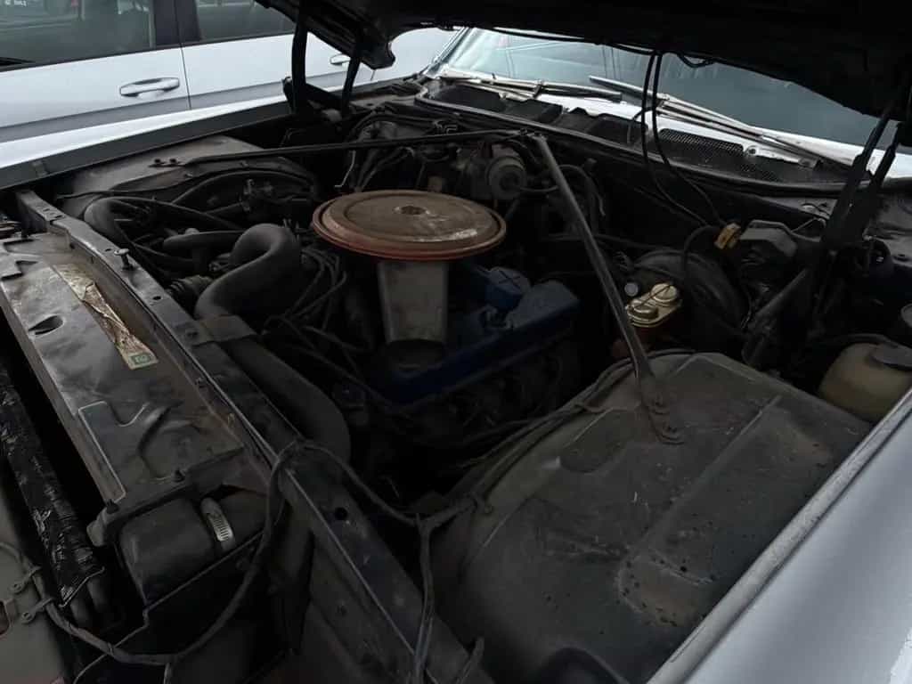 Cadillac Deville Sedan 7.7L/Klima/Leder/Automatik 03/1968-photo-31