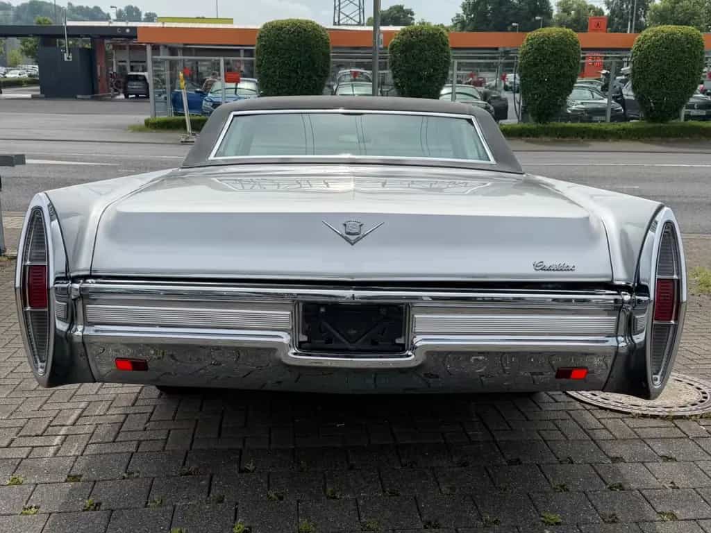Cadillac Deville Sedan 7.7L/Klima/Leder/Automatik 03/1968-photo-7