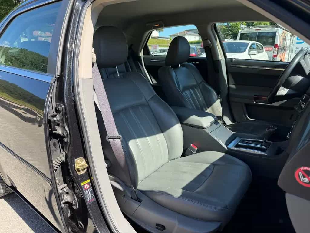 Chrysler 300C 5.7 V8 HEMI *Leder*Automatik*Xenon* 09/2004-photo-17