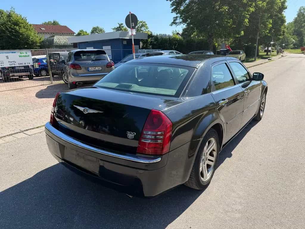 Chrysler 300C 5.7 V8 HEMI *Leder*Automatik*Xenon* 09/2004-photo-4
