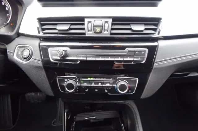 BMW X2 sDrive 18 i Advantage Plus 11/2019-photo-29