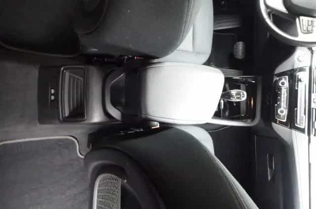 BMW X2 sDrive 18 i Advantage Plus 11/2019-photo-32