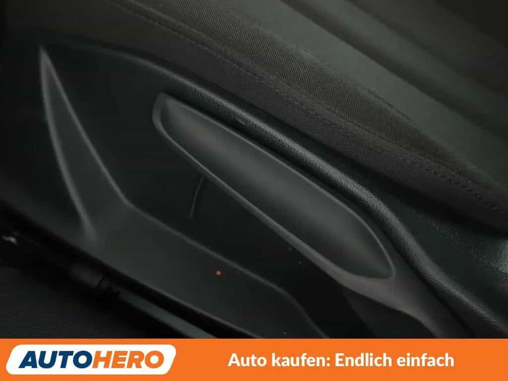 Audi A4 2.0 TFSI ultra Aut.*NAV*LED*TEMPO*PDC*SHZ*ALU 01/2017-photo-32
