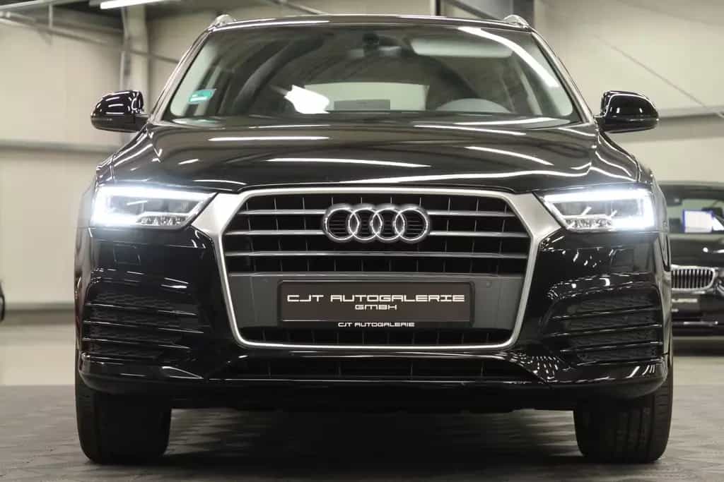 Audi Q3 sport Kamera SHZ AHK 8.Fach 11/2017-photo-10