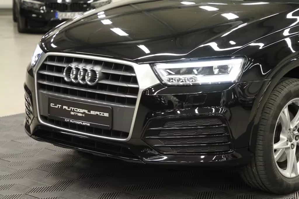 Audi Q3 sport Kamera SHZ AHK 8.Fach 11/2017-photo-2