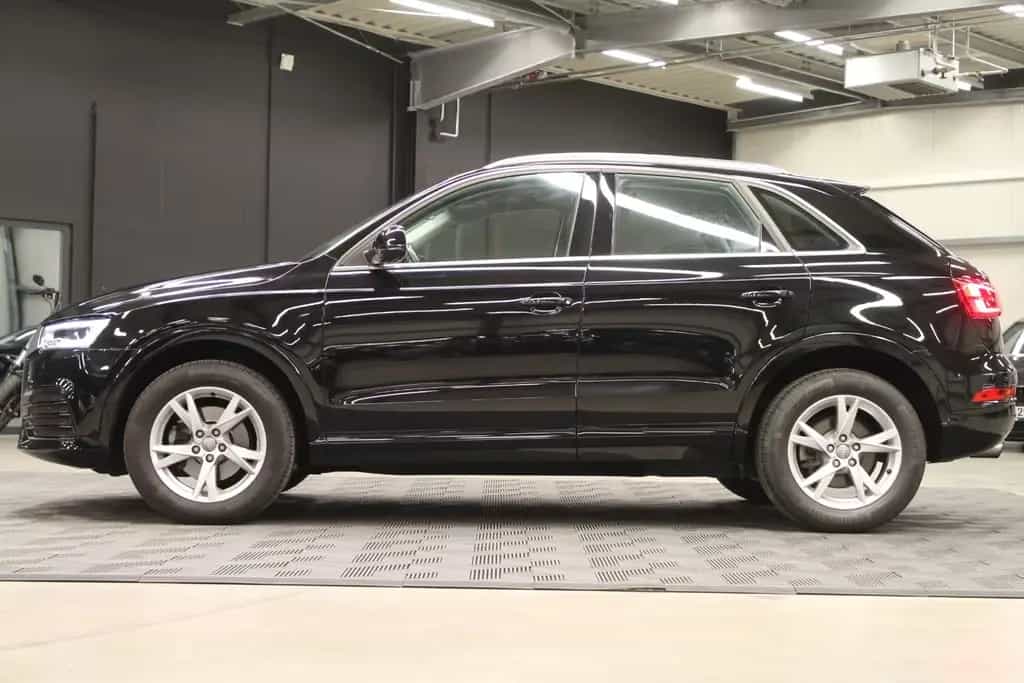 Audi Q3 sport Kamera SHZ AHK 8.Fach 11/2017-photo-3