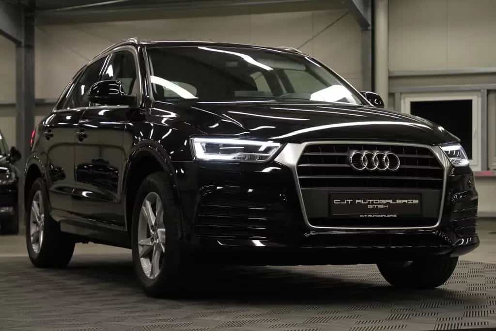 Audi Q3 sport Kamera SHZ AHK 8.Fach 11/2017-photo-9