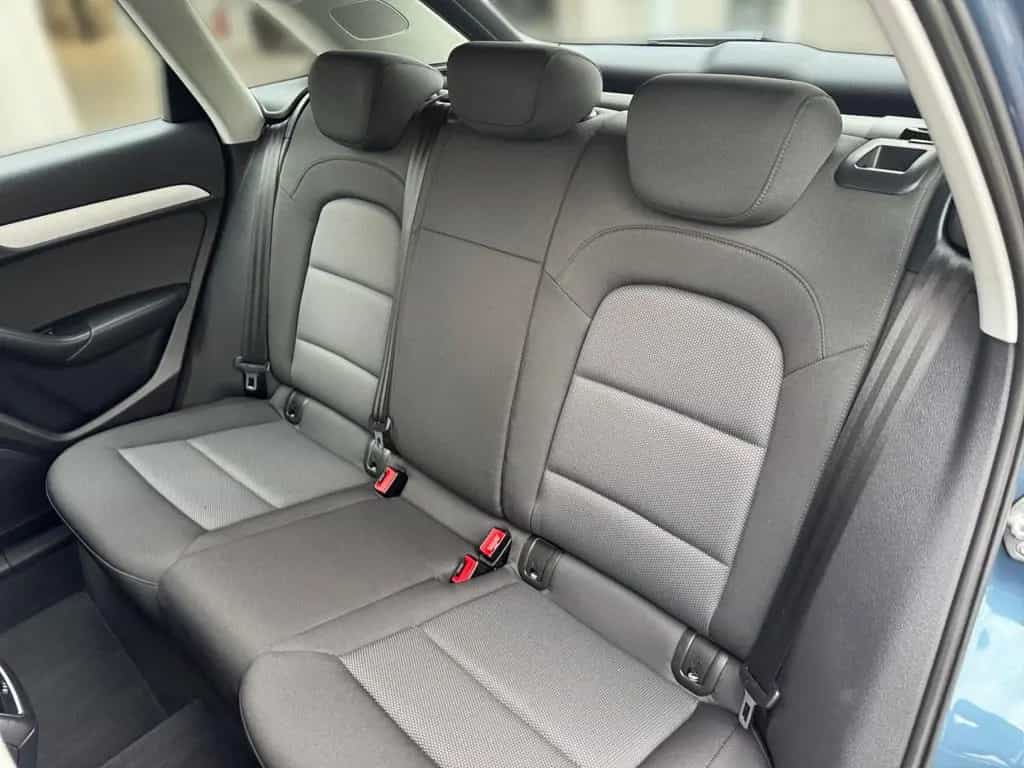Audi Q3 1.4TFSI COD LED AHK KAM SHZ GRA PDC 08/2015-photo-16