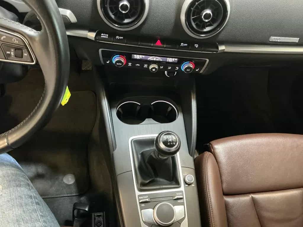 Audi A3 Limousine sport***MTL.RATE 168 €*** 02/2017-photo-31
