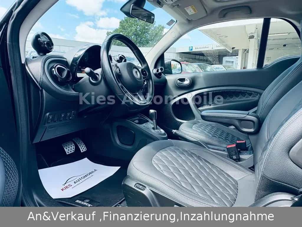 Smart ForTwo Brabus Xclusive 109Ps AUTOM/LEDER/JBL/NAV 07/2018-photo-11