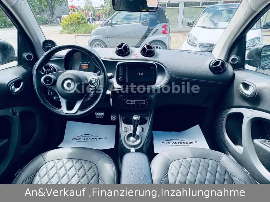 Smart ForTwo Brabus Xclusive 109Ps AUTOM/LEDER/JBL/NAV 07/2018-photo-14
