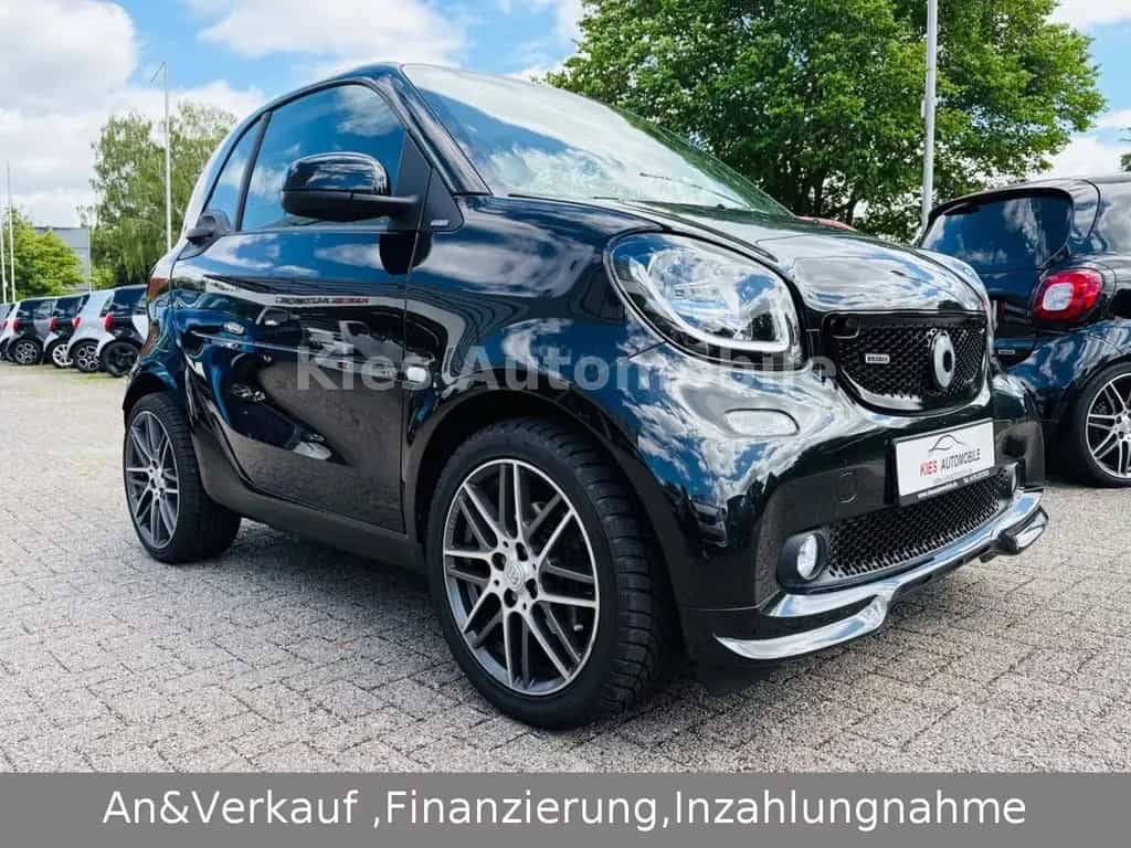 Smart ForTwo Brabus Xclusive 109Ps AUTOM/LEDER/JBL/NAV 07/2018-photo-2