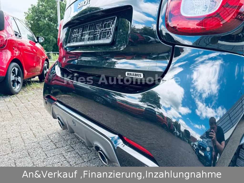 Smart ForTwo Brabus Xclusive 109Ps AUTOM/LEDER/JBL/NAV 07/2018-photo-7