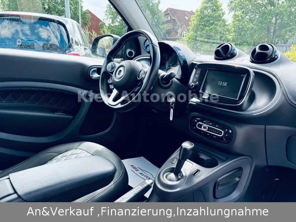 Smart ForTwo Brabus Xclusive 109Ps AUTOM/LEDER/JBL/NAV 07/2018-photo-9