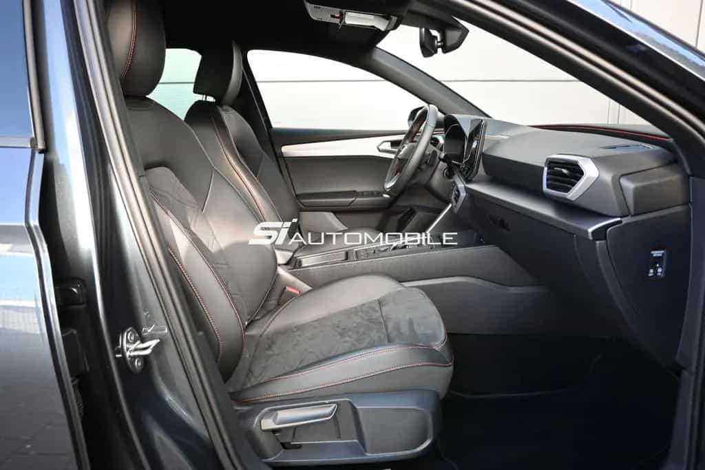 Seat Leon 2.0 TDI FR DSG Sportstourer °AHK°STANDHEIZ° 01/2022-photo-11