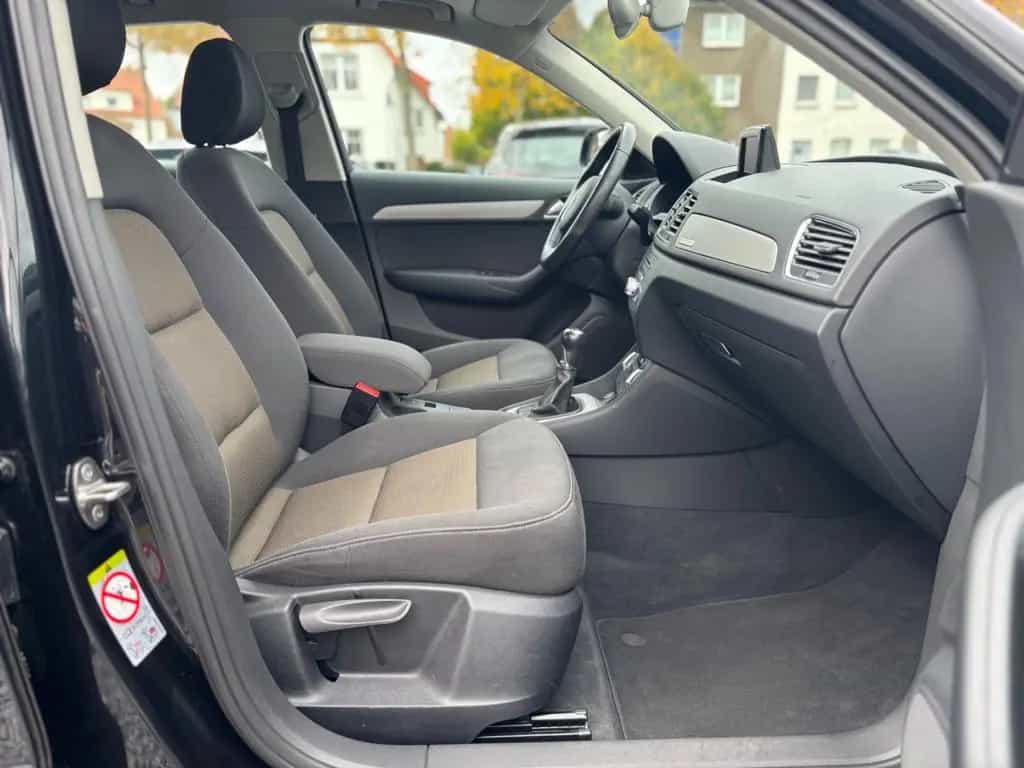 Audi Q3 2.0 TFSI quattro 07/2013-photo-15