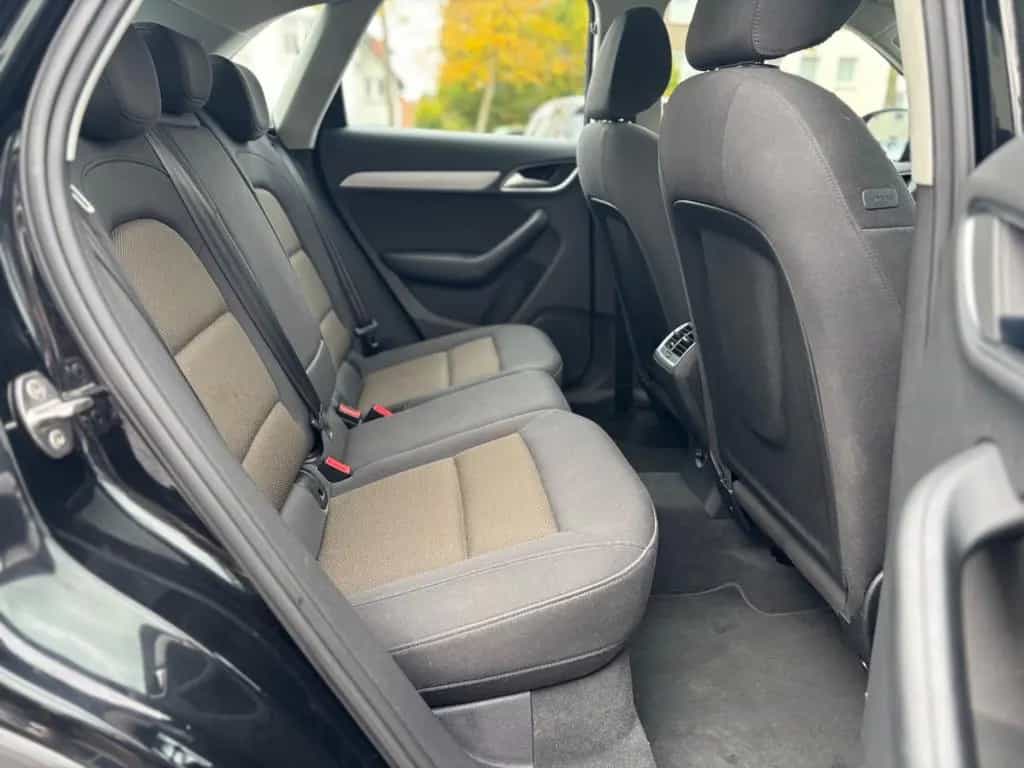 Audi Q3 2.0 TFSI quattro 07/2013-photo-16