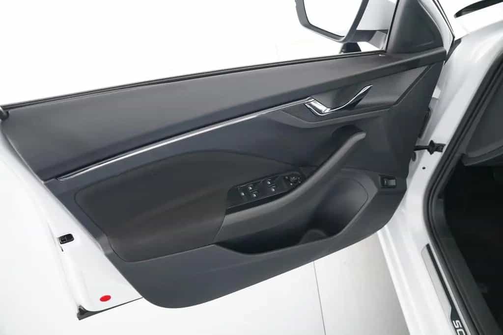 Skoda Scala CLEVER 1.0TSI PREMIUM-LED+KLIMAAUTOMATIK 03/2022-photo-25