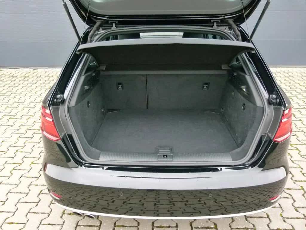 Audi A3 Sportb. 35TDI sport S-Line LED B/O ACC 1-Hand 11/2019-photo-26