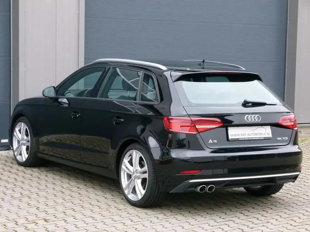 Audi A3 Sportb. 35TDI sport S-Line LED B/O ACC 1-Hand 11/2019-photo-6