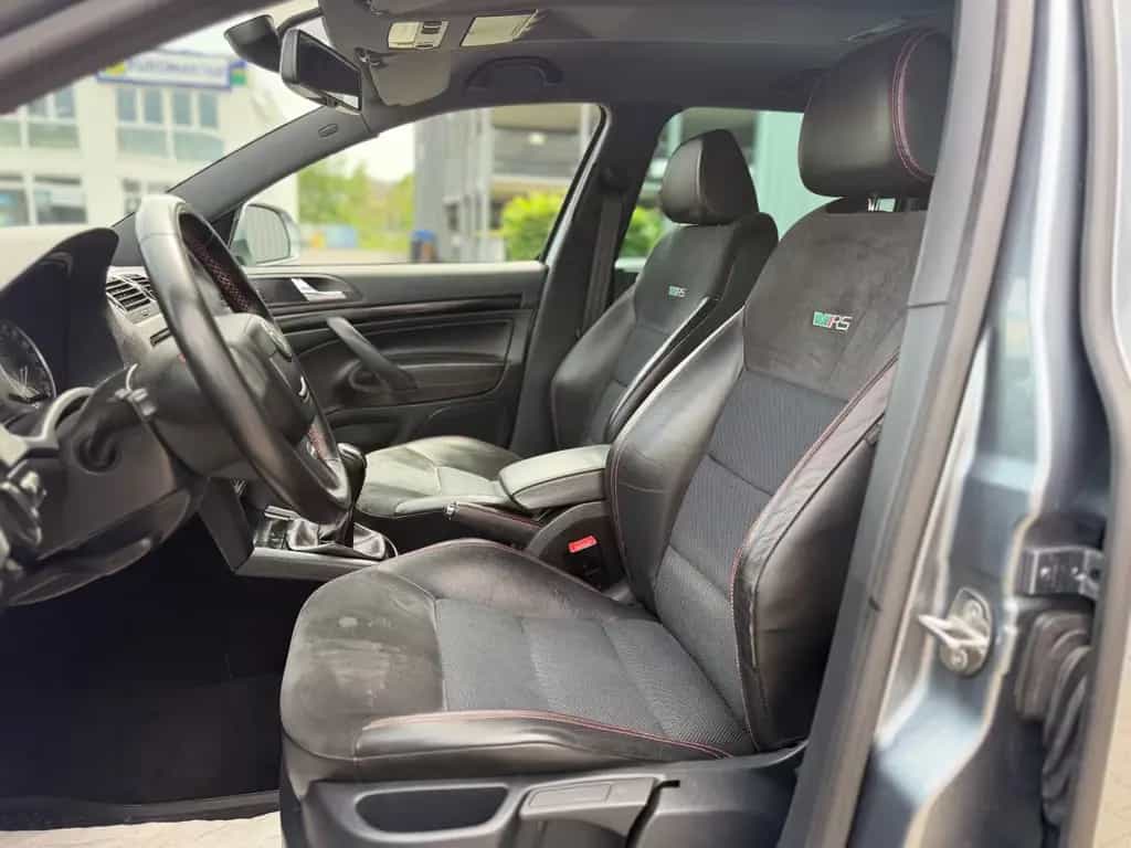 Skoda Octavia Combi RS Leder Xenon CarPlay Tüv 05.2028 11/2012-photo-15