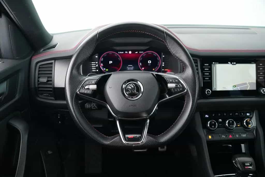 Skoda Kodiaq RS 2,0TSI DSG 4X4 ANHÄNGERKUPPLUNG+KAMERA 03/2022-photo-16