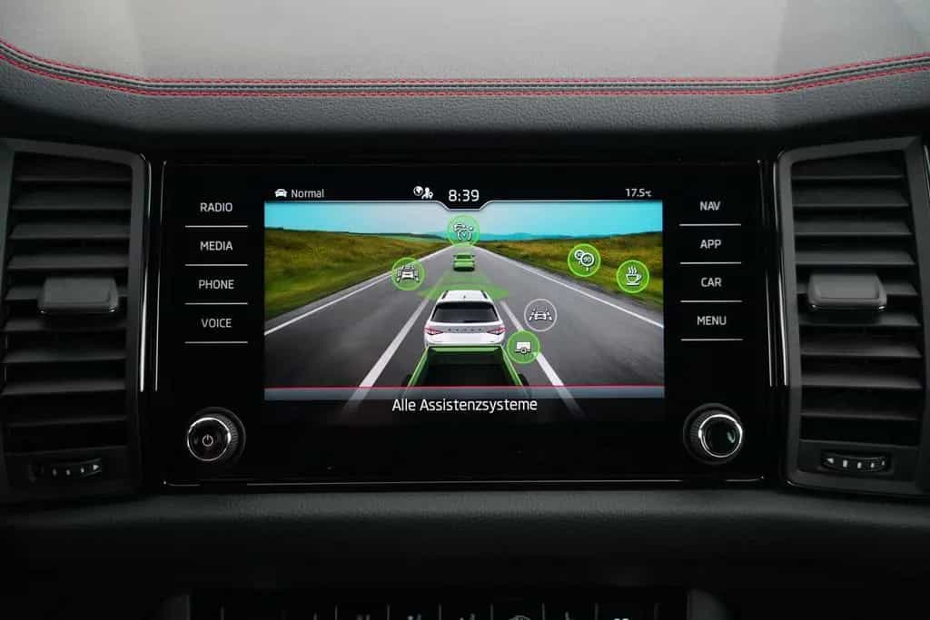 Skoda Kodiaq RS 2,0TSI DSG 4X4 ANHÄNGERKUPPLUNG+KAMERA 03/2022-photo-25