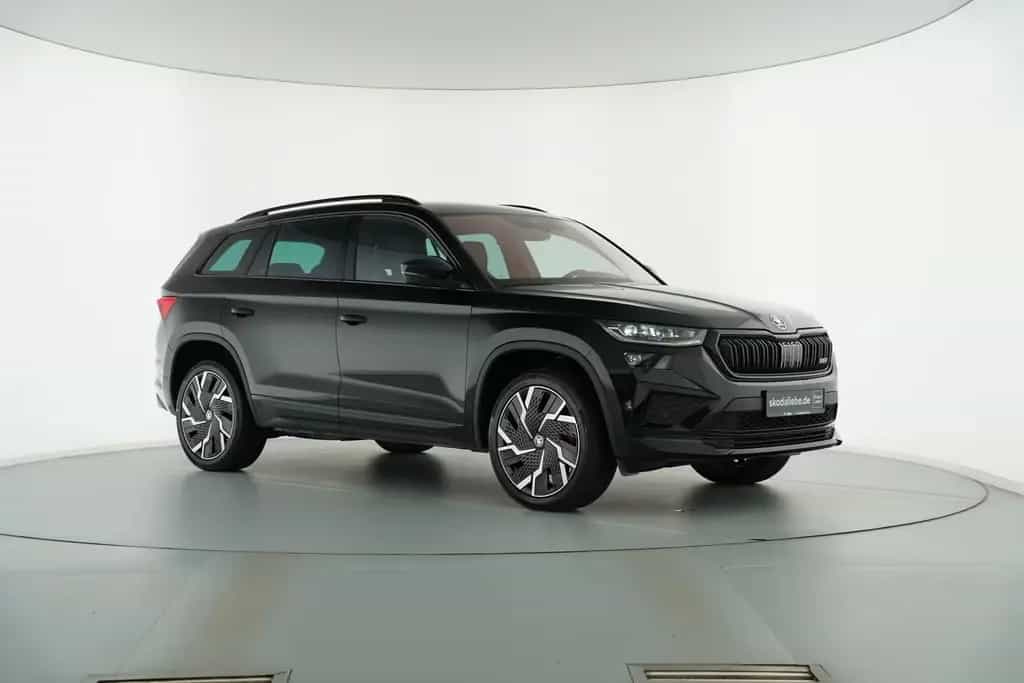 Skoda Kodiaq RS 2,0TSI DSG 4X4 ANHÄNGERKUPPLUNG+KAMERA 03/2022-photo-3