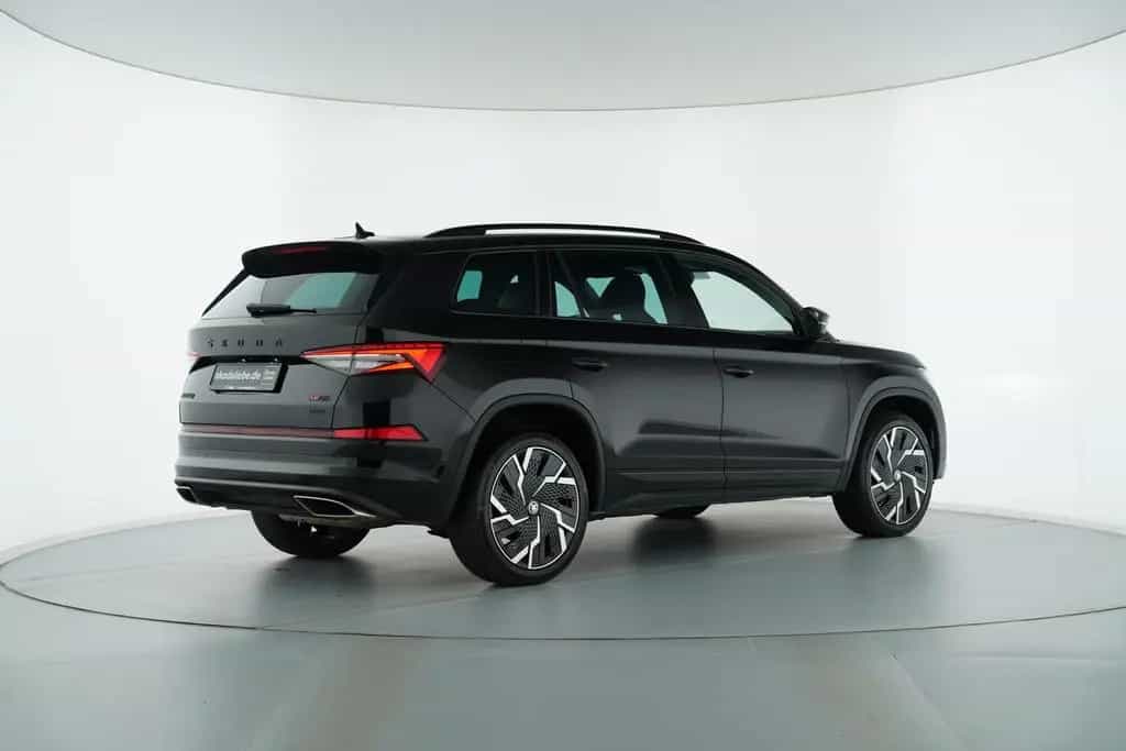 Skoda Kodiaq RS 2,0TSI DSG 4X4 ANHÄNGERKUPPLUNG+KAMERA 03/2022-photo-5