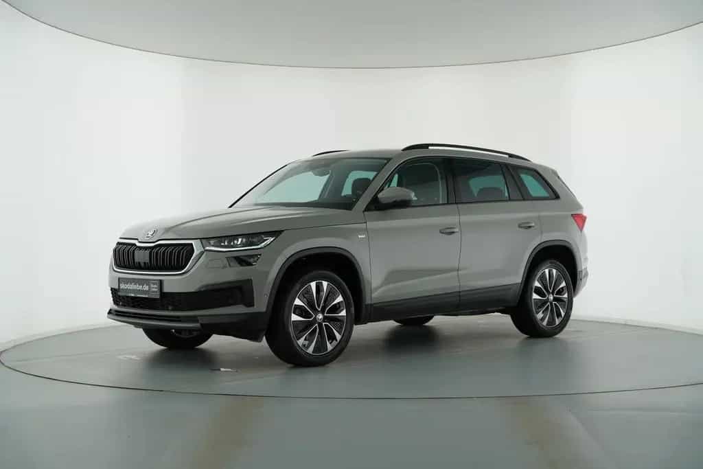 Skoda Kodiaq TOUR 2.0TSI DSG 4x4 MATRIX-LED+STANDHZG 03/2023-photo-1