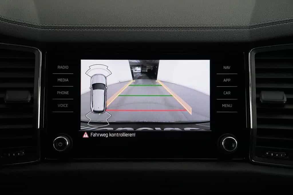 Skoda Kodiaq TOUR 2.0TSI DSG 4x4 MATRIX-LED+STANDHZG 03/2023-photo-23