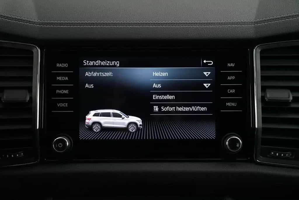 Skoda Kodiaq TOUR 2.0TSI DSG 4x4 MATRIX-LED+STANDHZG 03/2023-photo-25