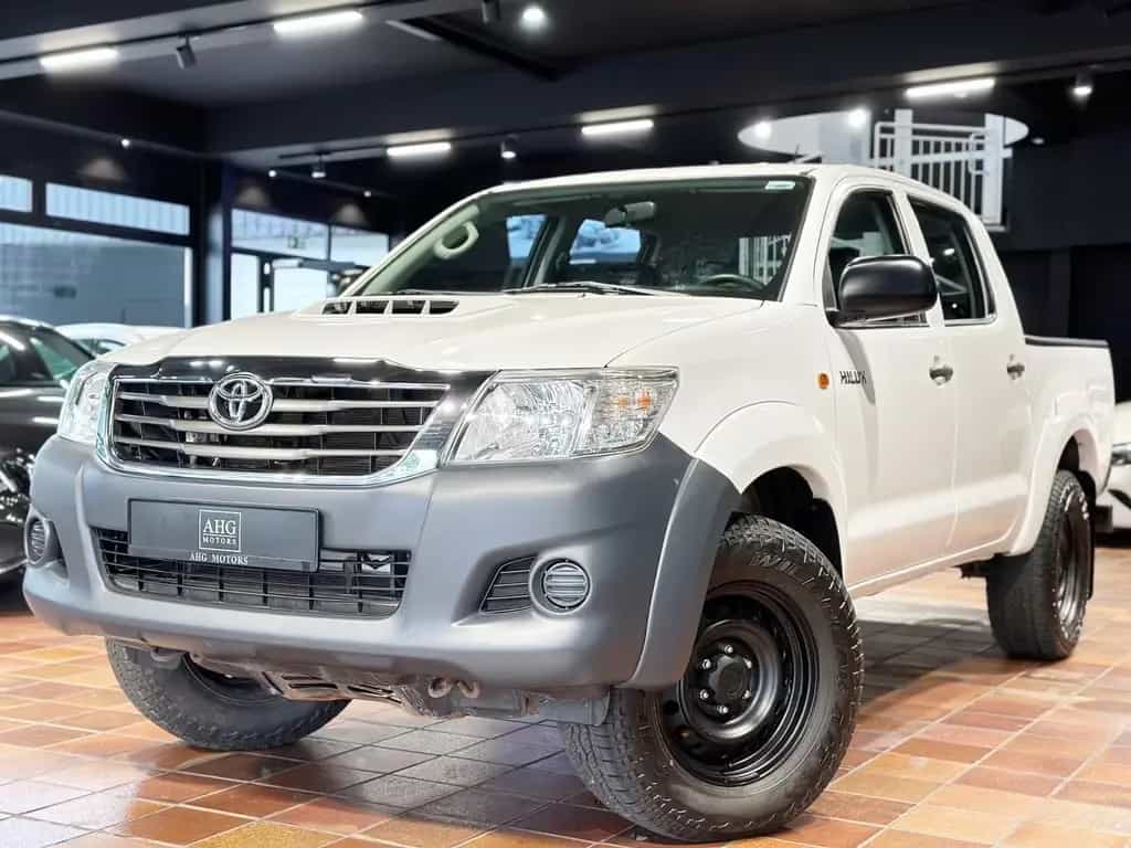 Toyota Hilux ELCH 2.5 DOUBLE CAB 4X4 BUNDESWEHR SPERRE 07/2015-photo-0