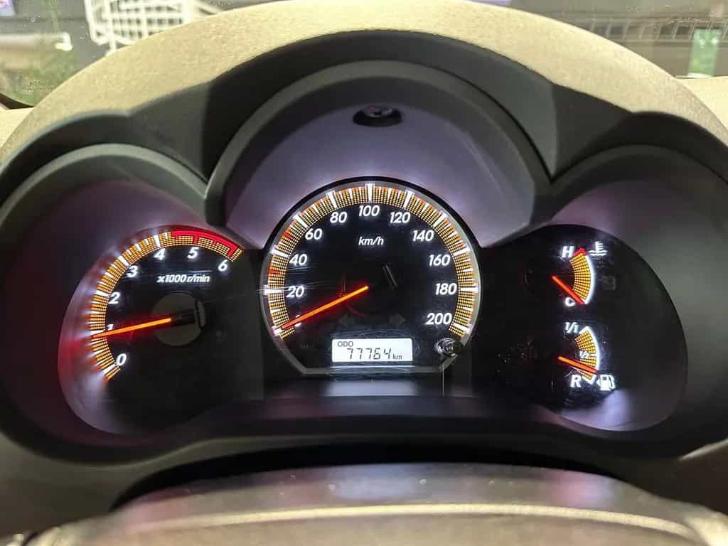 Toyota Hilux ELCH 2.5 DOUBLE CAB 4X4 BUNDESWEHR SPERRE 07/2015-photo-22