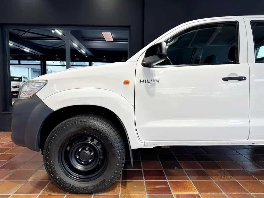 Toyota Hilux ELCH 2.5 DOUBLE CAB 4X4 BUNDESWEHR SPERRE 07/2015-photo-32