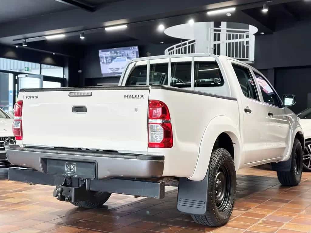 Toyota Hilux ELCH 2.5 DOUBLE CAB 4X4 BUNDESWEHR SPERRE 07/2015-photo-8