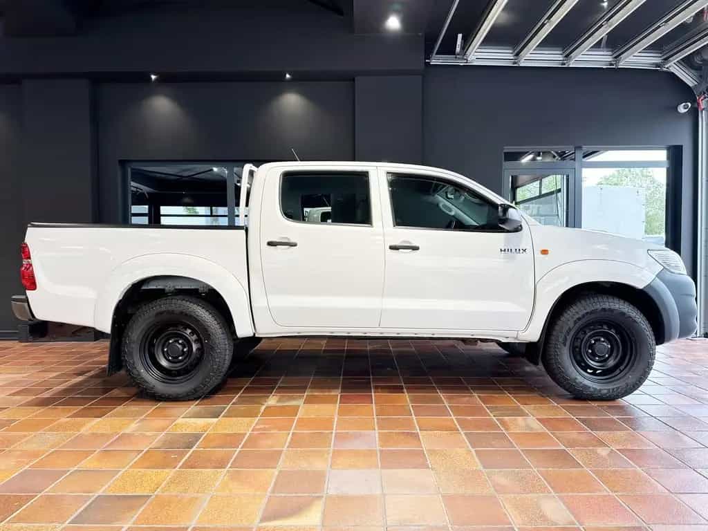 Toyota Hilux ELCH 2.5 DOUBLE CAB 4X4 BUNDESWEHR SPERRE 07/2015-photo-9