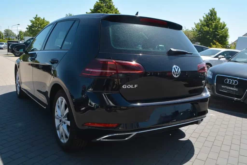 Volkswagen Golf VII Lim. Highline LED-virtualCP-Navi 03/2017-photo-12