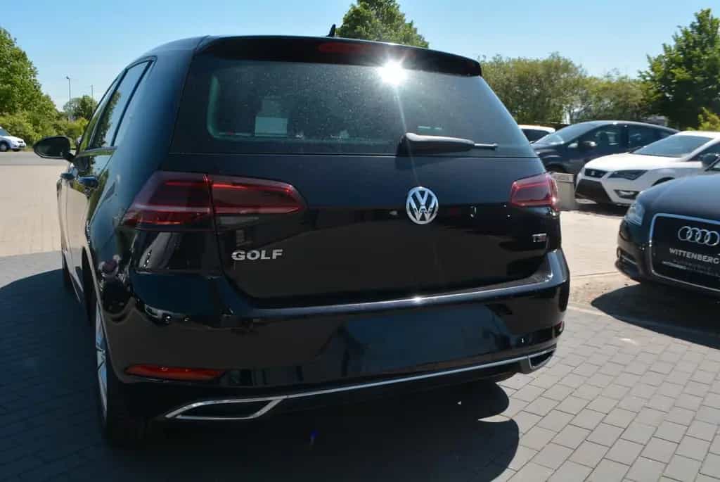 Volkswagen Golf VII Lim. Highline LED-virtualCP-Navi 03/2017-photo-13