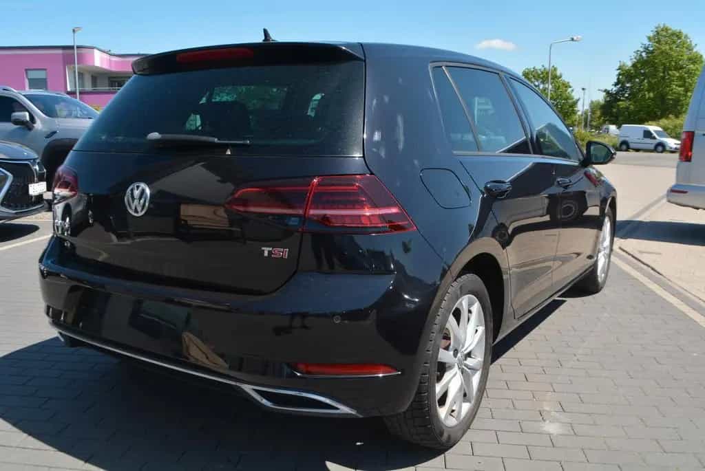 Volkswagen Golf VII Lim. Highline LED-virtualCP-Navi 03/2017-photo-16