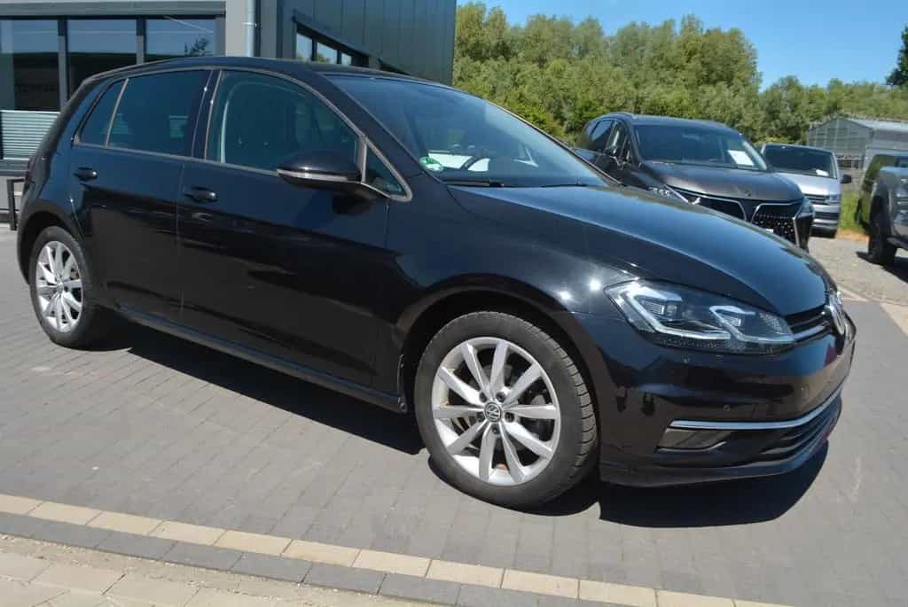 Volkswagen Golf VII Lim. Highline LED-virtualCP-Navi 03/2017-photo-20