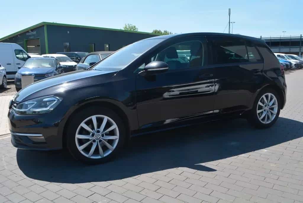Volkswagen Golf VII Lim. Highline LED-virtualCP-Navi 03/2017-photo-6